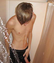 Just Boys 562 5df92f73dffdd.jpg