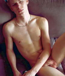 Just Boys 569 5df951b74ad8a.jpg