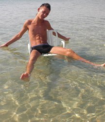 Just Undies and Swimwear 030 5df953b0ca223.jpg