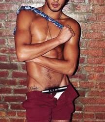 Just Undies and Swimwear 030 5df953d48095c.jpg