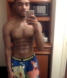 Just Undies and Swimwear 031 5dfa909dcd2b9.jpg
