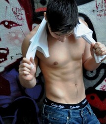 Just Undies and Swimwear 031 5dfa90a2629fb.jpg
