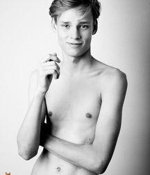 Just Boys 585 5dfc135d32583.jpg