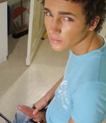 Just Boys 607 5dfe761913bab.jpg
