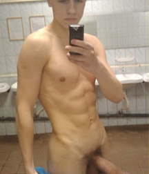 Just Boys 662 5e0661bb3b47f.jpg