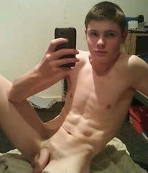 Just Boys 663 5e0664b0a59d2.jpg