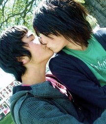 Just Kisses 01 5e0a9112f2931.jpg