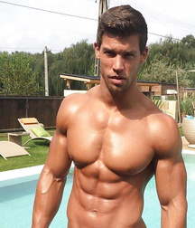 Just Boys 710 5e0bb7c6b9ab1.jpg