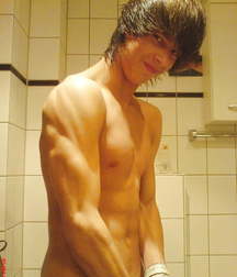 Just Boys 724 5e0e4b3a48cff.jpg