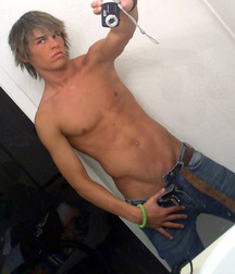 Just Boys 801 5e1cf7ba4f37c.jpg