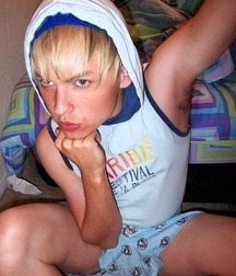 Just Boys 802 5e1cf917a226c.jpg