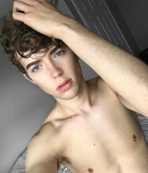 Just Boys 814 5e1e2f5a04c97.jpg