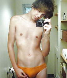 Just Porn Boys 902 5e321f7c0bf2a.jpg
