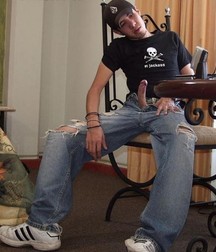 Just Boys Porn 940 5e39e3f58981c.jpg