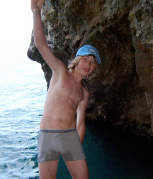 Hot Shorts Gay Porn Boys 10 5e767e665eeca.jpg