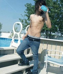Just Boys 1304 5e77e438a3a07.jpg