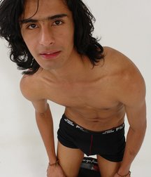 Hot Shorts 11 5e77e57552650.jpg