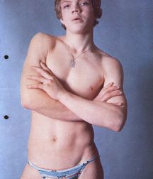 Just Boys 1307 5e793ab28a26f.jpg