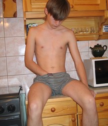 Hot Shorts Boys Porn 13 5e7aa21f8e6e4.jpg