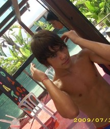 Just Boys 1334 5e7ff166bfdce.jpg