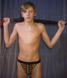 Porn Just Shorts 17 5e81250352175.jpg