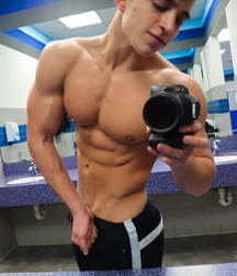 Just Boys 1502 5eac93ab6cf61.jpg