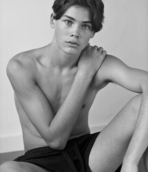Young Just Boys 1530 5eb3401122e0a.jpg