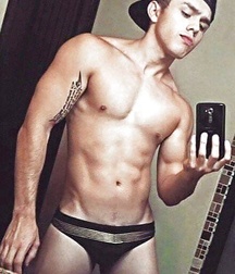 Red Gay Tube Just Boys 1576 5ec18bc287d08.jpg