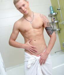 Twink Gay Porn Just Boys 1638 5ecc457cc618e.jpg