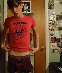 Just Boys 1723 5edebb730fda8.jpg