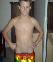 Lycra Twink Gay 02 Tube 5f060778712b9.jpg