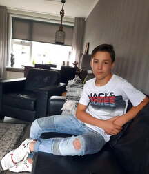 Teen Gay Porn Just Boys Tube Twinks 2253 5f39b4e4f219f.jpg
