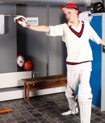 Desmond Peake and Edmund Kent  (Cricket) 5c8e0c12c1254.jpg