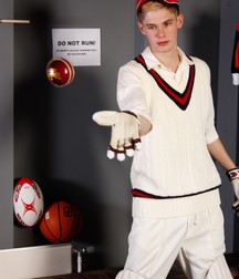 Desmond Peake and Edmund Kent  (Cricket) 5c8e0c17397ed.jpg