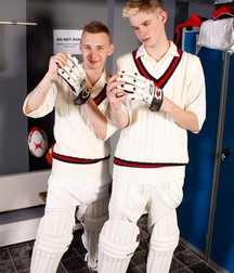 Desmond Peake and Edmund Kent  (Cricket) 5c8e0c26a49e8.jpg