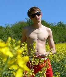 Dusan outdoor 5cb9f107d3370.jpg