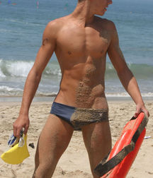 On the beach 5c8d3e5e5b812.jpg
