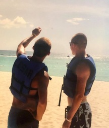 Muscle Boys  5c8f1dbbe8a80.jpeg