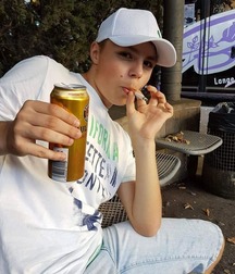 Things Boys Put In Their Mouth! 5c9406ea5d2ce.jpg