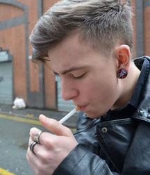 Things Boys Put In Their Mouth! 5c940823efd66.jpg