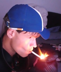 Things Boys Put In Their Mouth! 5c94093d07b51.jpg
