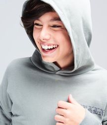 Alec Golinger - Model