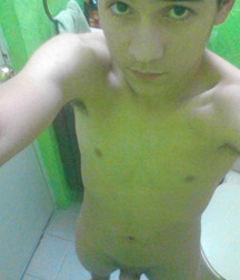 K06 Selfies Face Body Cocks Feet 5c9e3bfd0cad9.jpeg