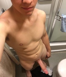 K07 Selfies Face Body Cocks Feet 5c9e3ca3c7dae.jpeg