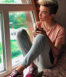K17 Twinks off the Wall 5cdae5172dcc8.jpeg
