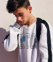 Twinks 5dc71c7b79e97.jpg