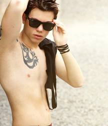 my photo galery 5d04bf43e14fa.jpg