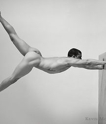 black & white 1 5da2deb8d3aa9.jpg