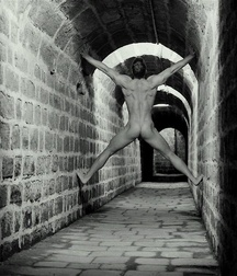 black & white 1 5da2dec2ab4b3.jpg