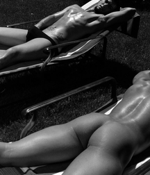 black & white 1 5da2dec4bd12d.jpg